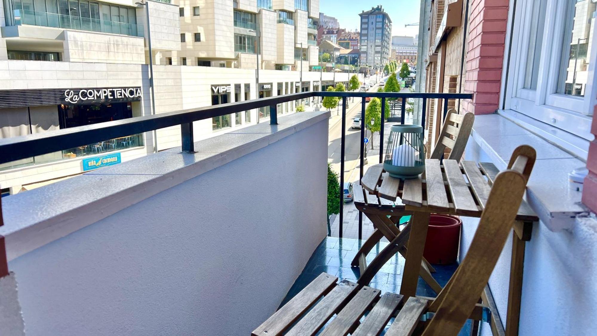 Vetusta Nest Apartment Овиедо Екстериор снимка
