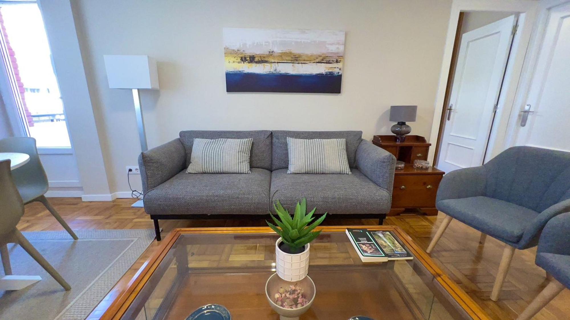 Vetusta Nest Apartment Овиедо Екстериор снимка