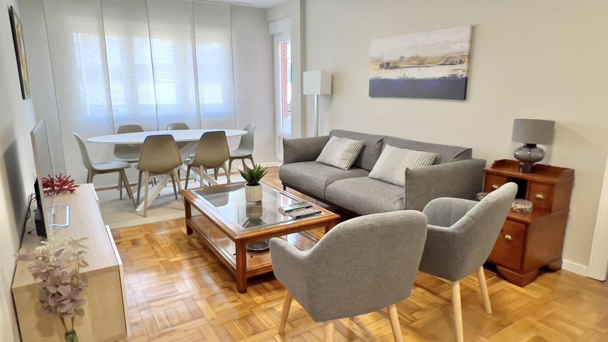 Vetusta Nest Apartment Овиедо Екстериор снимка